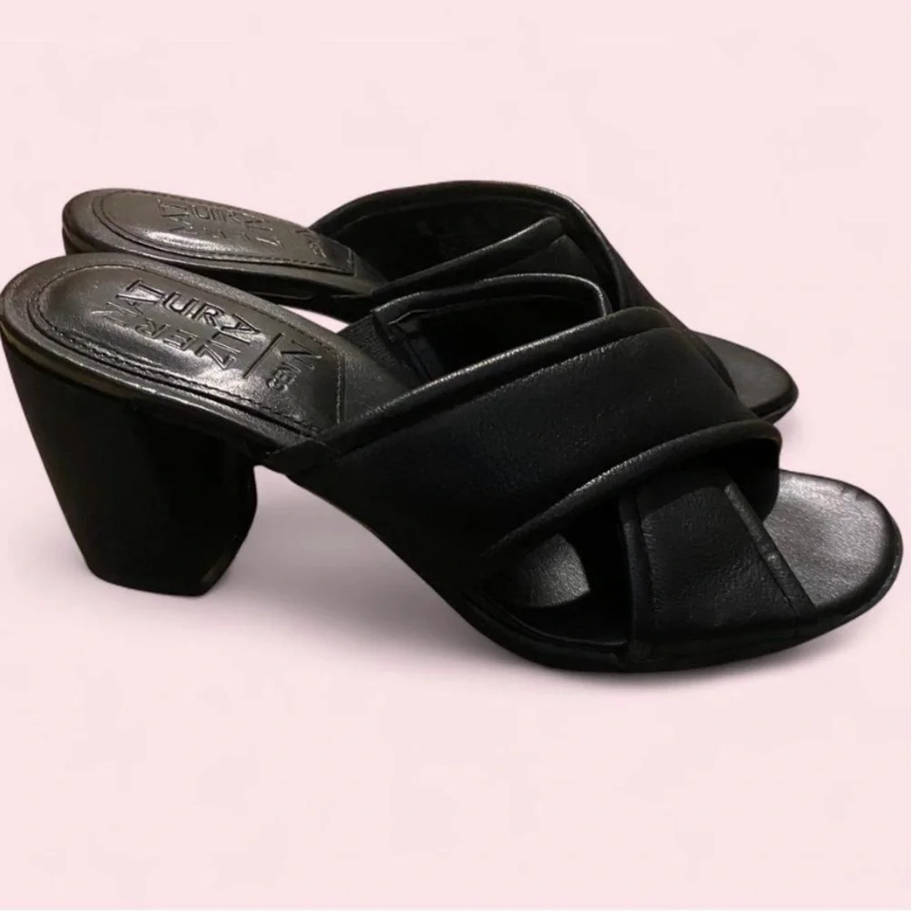 Naturalizer Black Cross-Strap Mid Block Heel Sandals
